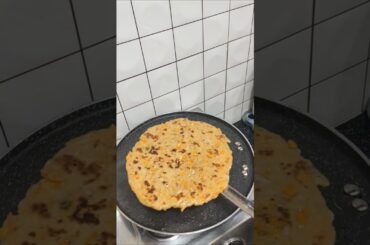 Healthy breakfast recipe #roti #shortsfeed #rekhakirasoi #shorts #nashta #healthyfood #ytshort #food