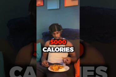 I ate 5000 calories everyday for a week as a skinny guy #bulking #bulkingchallenge #skinnyguys