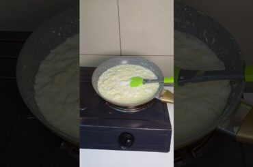 Lauki ki Barfi #healthy #hindicookingchannel #food #sweetrecipe #recipe #indianfood #dubai #cooking