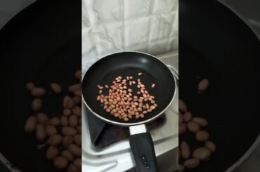 Healthy recipe || Healthy morning breakfast || Makhana salad #food #youtubeshorts #youtube  #shorts