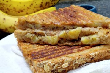 Grilled Multigrain Banana Sandwich Recipe | multigrain banana grill sandwich | banana sandwich