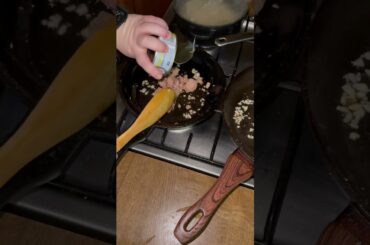 Weight loss recipe - Tuna, garlic, broccoli pasta