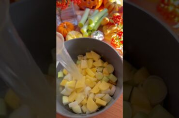 3 ingridients leek soup#soup #lunch #vegan #healthy