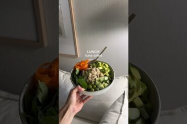 What I eat in a day as a health coach | healthy meals | quick lunch | meal plan | realistic WIEIAD