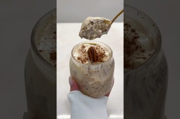 Apple overnight oats #apple #fall #autumn #recipe #breakfast #breakfastrecipe #shorts #viral #cozy