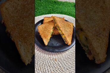 Easy Spinach Corn Sandwich Recipe | Healthy & Delicious #sandwich #spinachcornsandwich #easyrecipe