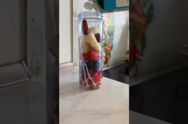 Healthy breakfast smoothie #tamilshorts #food #cooking #healthyfood #breakfast #tamilvlog