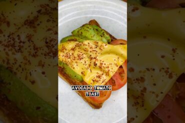 Avocado Tomato Toast | How to make toast | Homemade | Healthy #celebritydiet @foodiefusion_meals