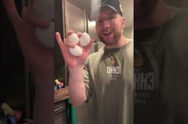 "eAtInG hEaLtHy Is HaRd"