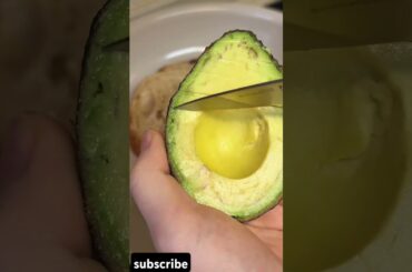 Healthy Food snack Bread wit avacad