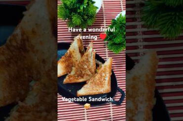 The Ultimate Vegetable Sandwich (Easy & Delicious)