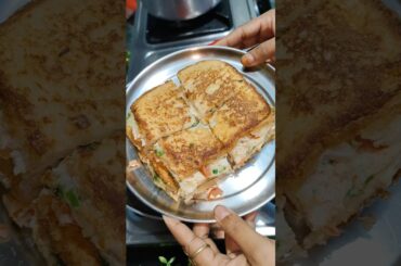 Delicious Morning Egg Omelette Made Easy? #shorts #recipe #eggroll #paratha