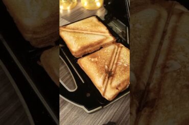 Spicy Potato Sandwich in Sandwich Maker | Rahi Cooks