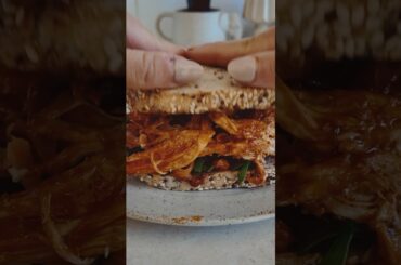 This was the best lunch of my life #chickenrecipe #highprotein #sandwich #healthy #comfortfood