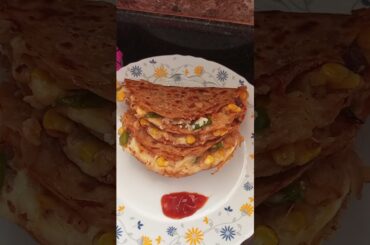 Chapati sandwich #food #shorts #trending #cooking  #chapati #sandwich #recipe #snacks #viral food