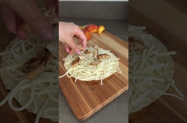 obsessed with tortilla pizzas #food #foodie #recipes #health #healthy #healthyfood #healthyeating