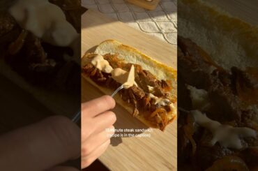 15 Minute Steak Sandwich - Healthy Lunch Idea #steak #sandwich #food #recipe #healthy #lunch #dinner