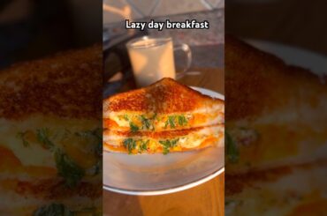 Healthy & cheesy palak corn sandwich recipe #breakfast #sandwich #snacks #trendingsong #recipe