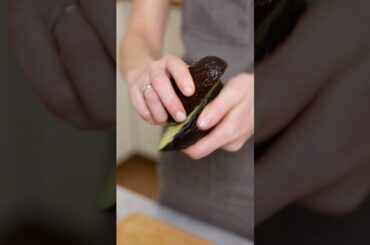 Healthy Sauce for Salads & Snacks in 5 Minutes