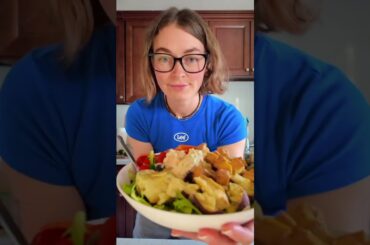 How I Stay Consistent with Healthy Eating While Traveling: My Tips for Long-Term Success!