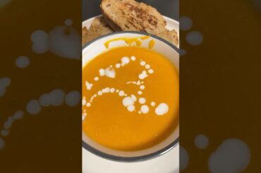 Pumpkin Soup #healthy#food#cooking#recipe#easy#dinner#tasty#pumpkin#kitchen#shorts#ytviral#yummy#eat