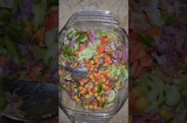 CHICKPEAS SALAD RECIPE #Salad #proteinsalad #saladrecipe #healthyfood #shorts