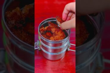 Today’s lunch box recipe: Chapathi with chicken gravy & meen fry #shortsfeed #lunchideas #fishfry