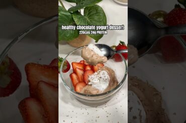 HEALTHY chocolate dessert under 250 CALORIES & 24g protein #shorts #healthyrecipes #healthydessert