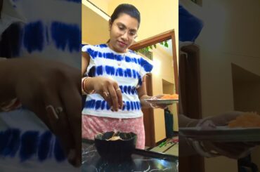 Aap ka favourite breakfast kya hai?chicken sandwich#shorts#ytshorts #youtubeshorts#short#viralshorts