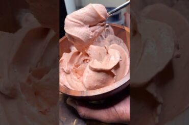 The secret to the perfect mango-strawberry smoothie bowl  #healthy   #Smoothielove #smoothieflower