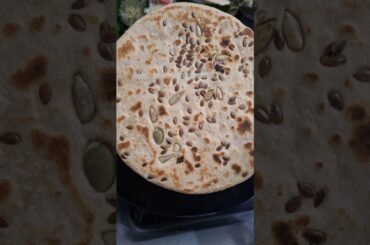 Roti #shorts #roti #makingroti #ytshorts #healthy #rotirecipe #fulkaroti #viralvideo #1millionviews