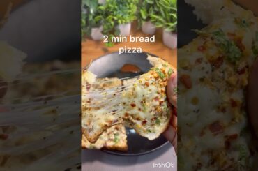 Jhatpat pizza | Pet bhare srf 2 min me wala snack#pizza #snacks #shorts #viralshorts #youtuber#food