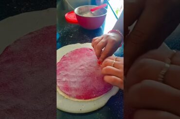 Tasty aur healthy paratha #shortsfeed #food #roti #viral #ytshortsvideo #ytshortsindia #shorts