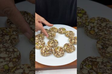 Winter Special Healthy Dry Fruit Rolls #shorts #asmr #crunchytreats #winterspecial #dryfruits