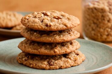 Healthy Sugar-Free Oatmeal Cookies Recipe #healthyrecipes #nosugar  #easybaking #oatmealcookies