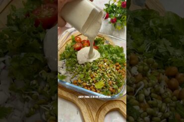 White sauce salad with mixed sprouts #medhakansal #salads #viralshort #mixedsprouts #healthsalad