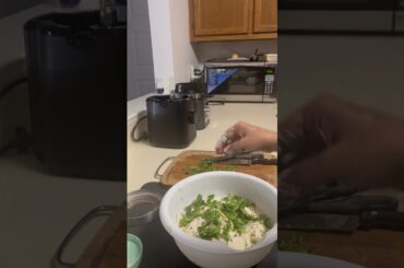 Healthy sooji Rava bottle guard roti for weight loss #bottleguardrecipe #lauki #healthybreakfast