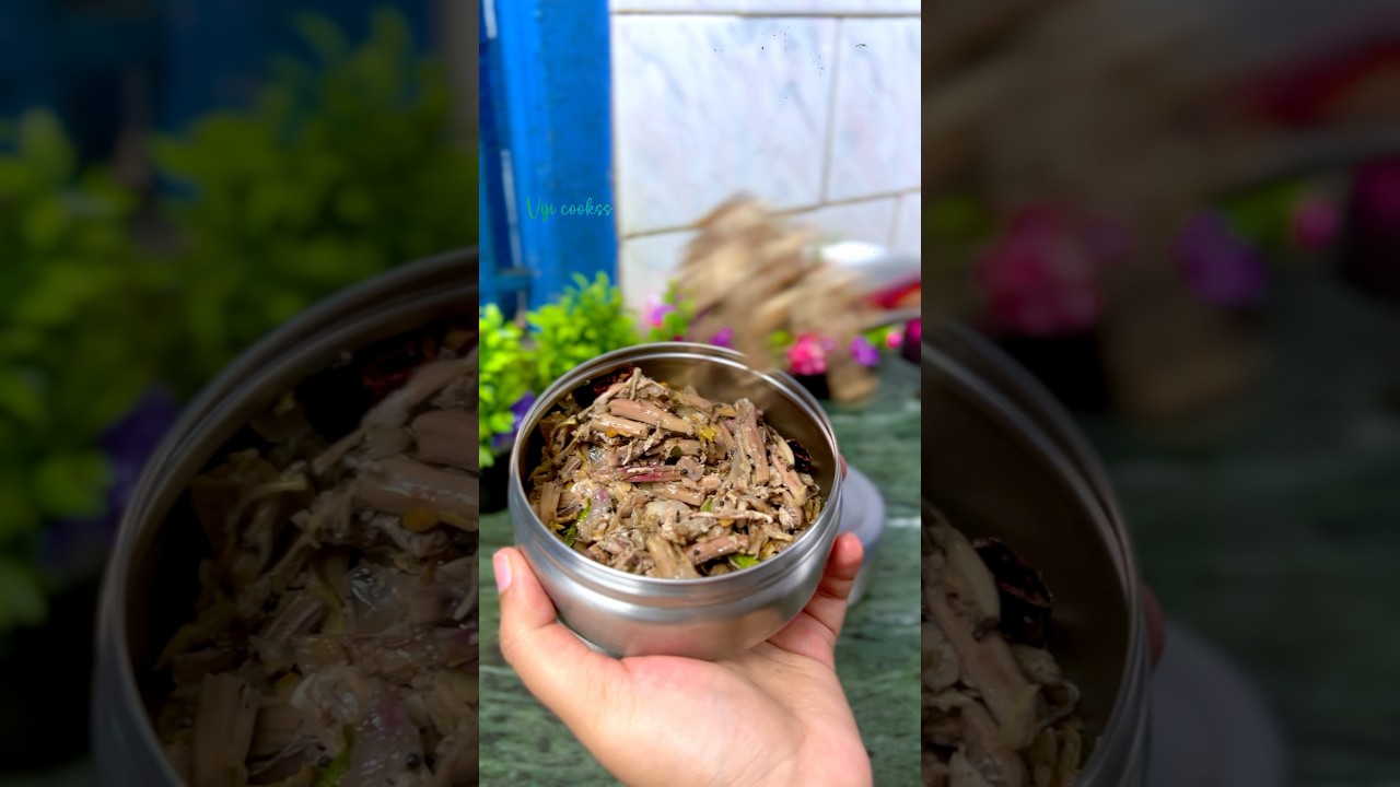 Today’s lunchbox recipe: murungai keerai sambar with valaipoo egg poriyal #shortsfeed #lunchbox Today’s lunchbox recipe: murungai keerai sambar with valaipoo egg poriyal #shortsfeed #lunchbox