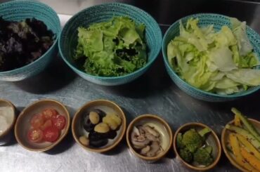 Caesar Salad, Restaurant Style Healthy Salad.