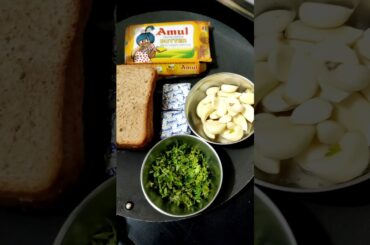 How To Make Cheesy Garlic Bread On Tawa In 2 Minutes!! #food #recipe