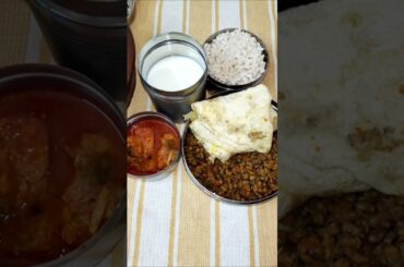 Healthy lunchbox #healthylunchbox #lunchbox #lunchideas #meals #healthy #food #mynameismiya