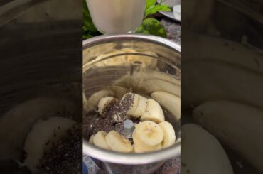 Healthy banana chia shake #bananashake #chiarecipe #healthy recipes #milkshake