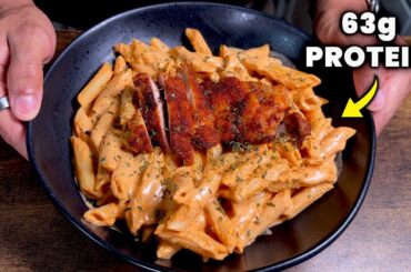 I Made Creamy Alfredo Pasta With 63g of Protein