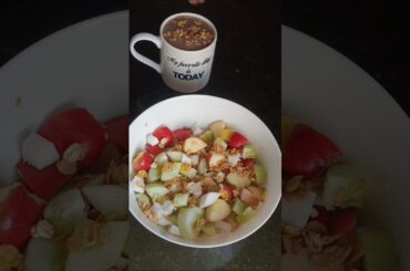 Health mix porridge and cucumber salad/Healthy breakfast recipes