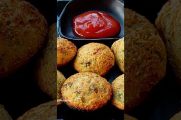 Healthy Breakfast Recipe .... Sprouts and oats appam #food #motivation #recipe #cooking #shorts