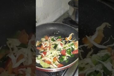 Healthy and veg sandwich#like #breaksfast#sandwich #recipe#shortvideo#indianbreadrecipe #breaksfast