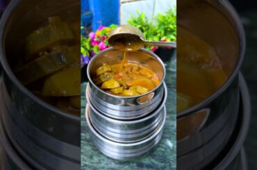 Today’s lunch box recipe: Valaikai kulambu with avarakkai poriyal #shortsfeed #lunchideas #lunchbox