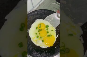 Triple Egg Half-Fry | Best & Simple Way For Breakfast Recipe #breakfast #egg #triple #food