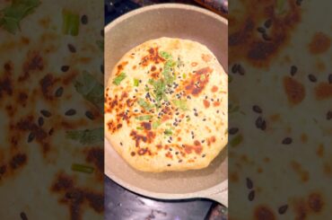Aasani se banaye tandoor jaisa aate ka naan#youtubeshorts #healthy  #indianstreetfood #shortsviral