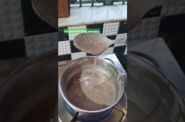 Healthy breakfast ideas for kids 10 months to 2years #homemadecerelac #makhana @BabyFoodChannel99